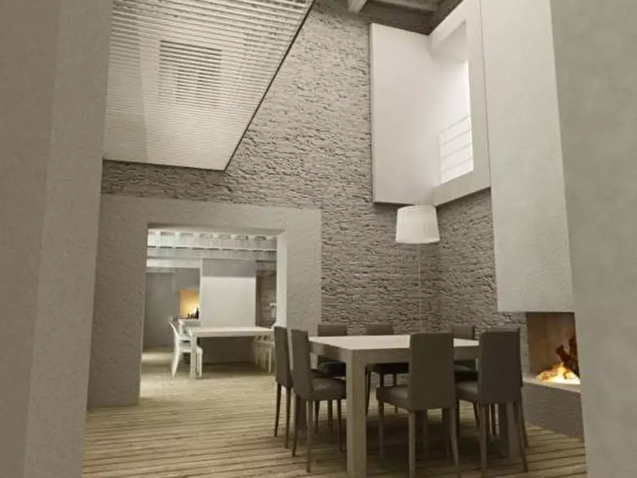 Immagine 2 di Rustico / casale in vendita  a Lucca