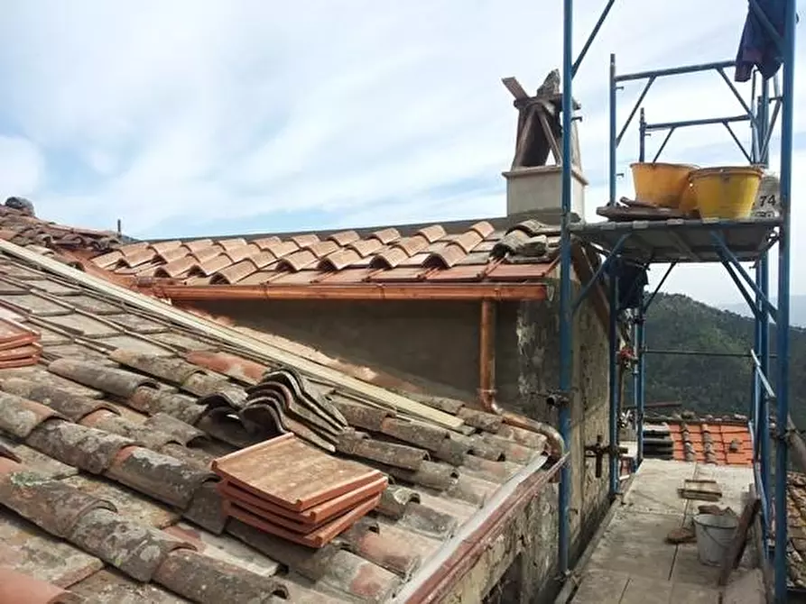 Immagine 11 di Terratetto in vendita  a Lucca