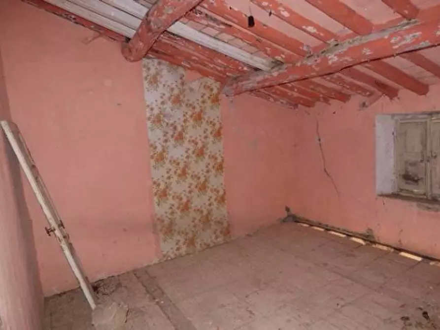 Immagine 4 di Terratetto in vendita  a Lucca