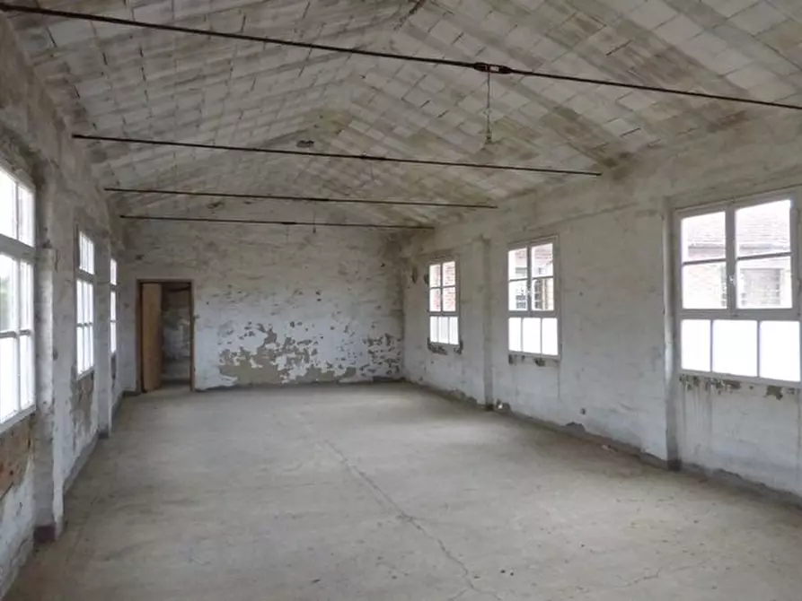 Immagine 7 di Terreno residenziale in vendita  a Capannori