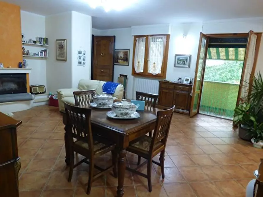 Immagine 16 di Villa in vendita  a Lucca