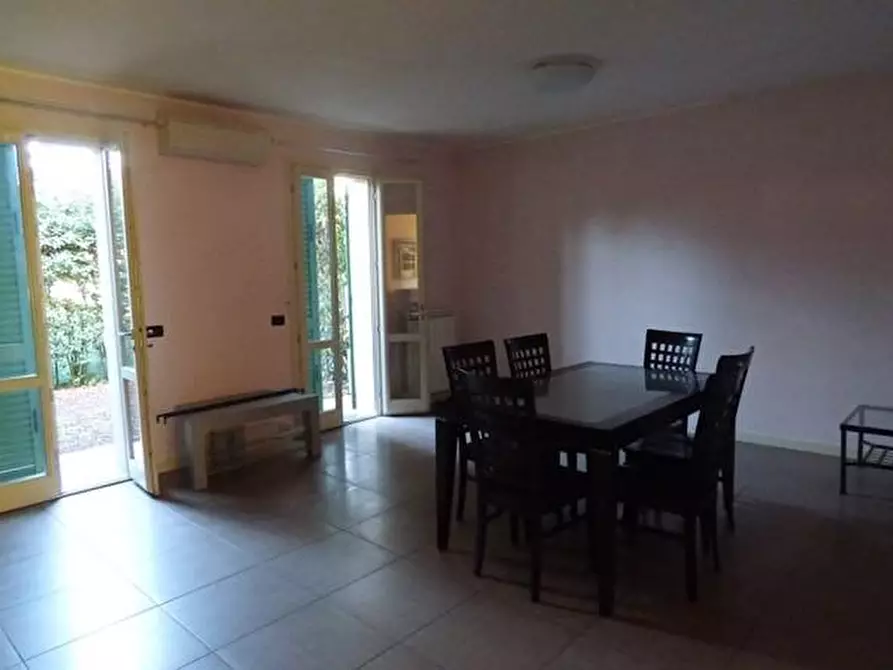 Immagine 16 di Villetta a schiera in vendita  a Lucca