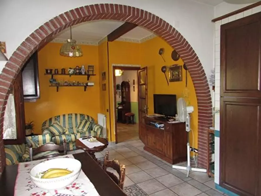 Immagine 9 di Casa indipendente in vendita  a Coreglia Antelminelli