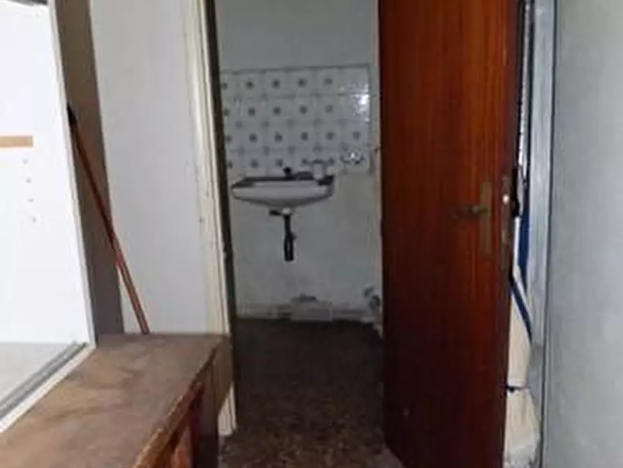 Immagine 28 di Villa in vendita  a Lucca