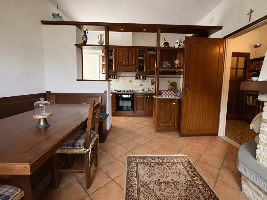 Immagine 24 di Villa in vendita  a Lucca