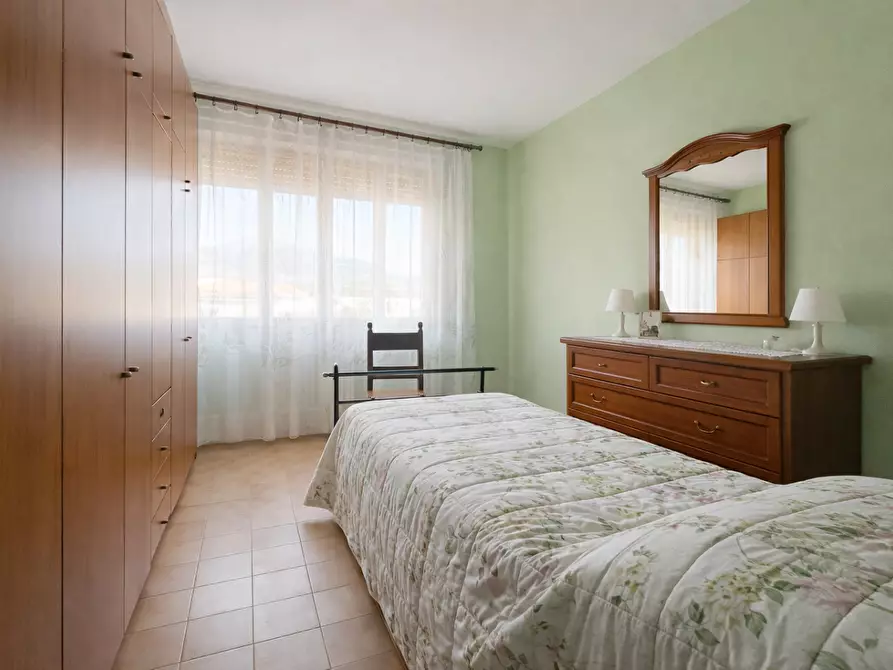 Immagine 31 di Villa in vendita  a Lucca