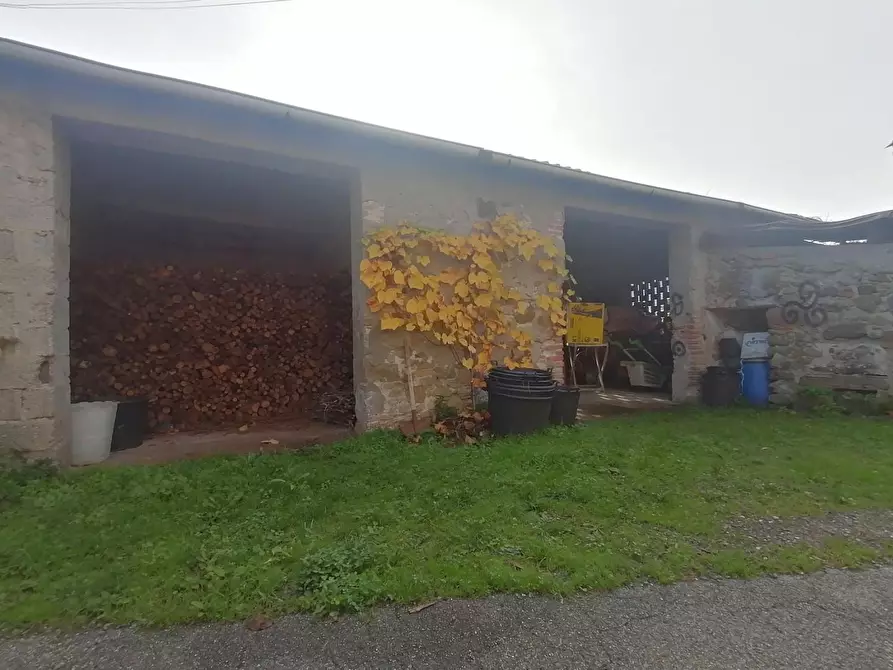 Immagine 22 di Rustico / casale in vendita  a Gallicano