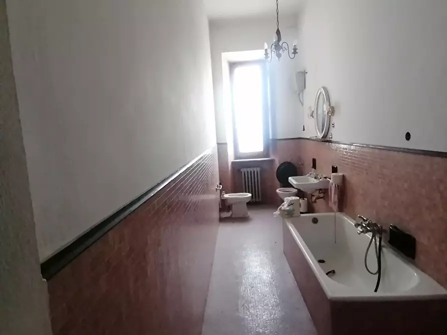 Immagine 5 di Appartamento in vendita  a Gallicano