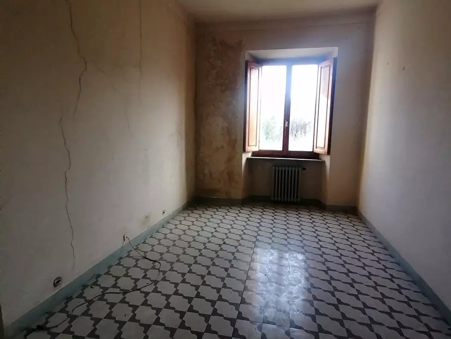 Immagine 6 di Appartamento in vendita  a Gallicano