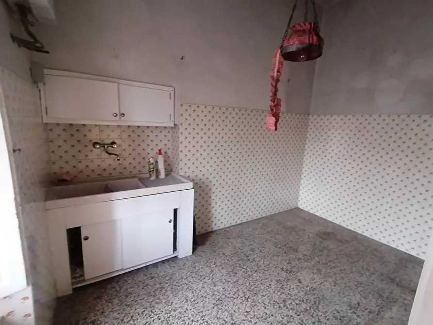 Immagine 10 di Appartamento in vendita  a Gallicano