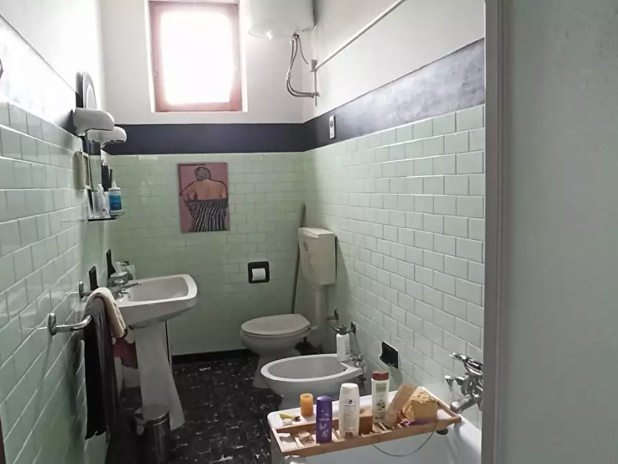 Immagine 9 di Appartamento in vendita  a Borgo A Mozzano