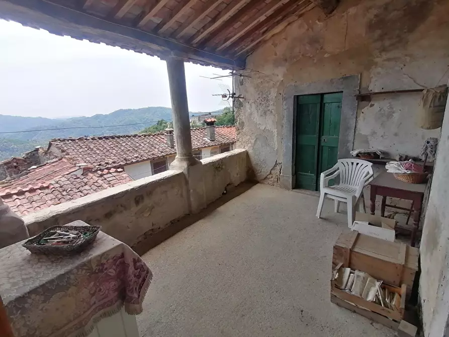 Immagine 22 di Rustico / casale in vendita  a Pescaglia