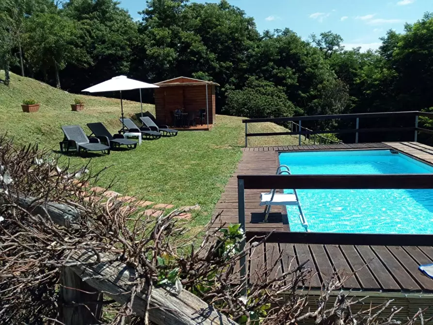 Immagine 45 di Villa in vendita  a Pescaglia