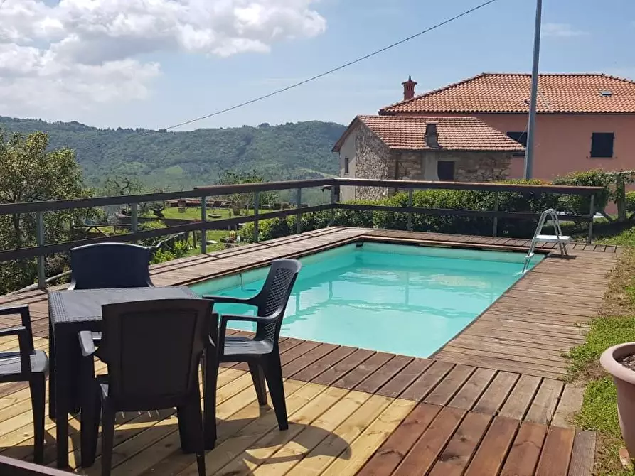 Immagine 41 di Villa in vendita  a Pescaglia