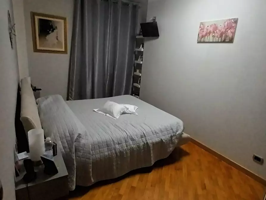 Immagine 23 di Villa in vendita  a Pescaglia