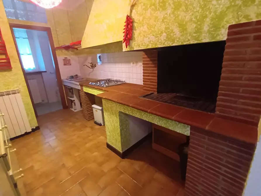 Immagine 37 di Casa semindipendente in vendita  a Lucca