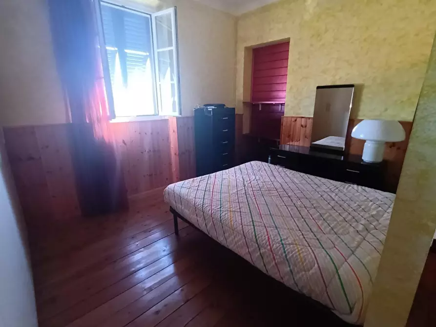 Immagine 41 di Casa semindipendente in vendita  a Lucca