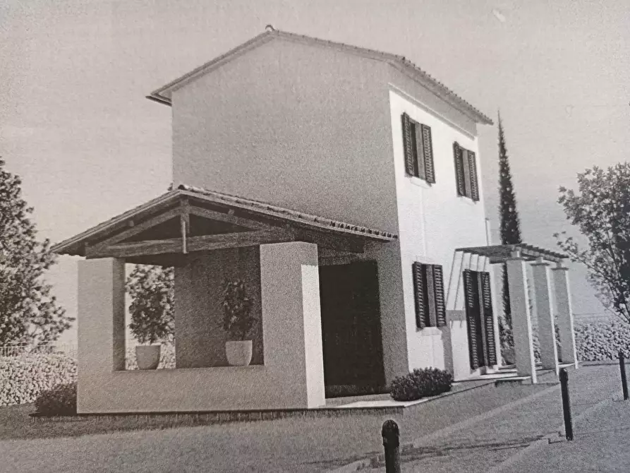 Immagine 16 di Terreno residenziale in vendita  a Lucca