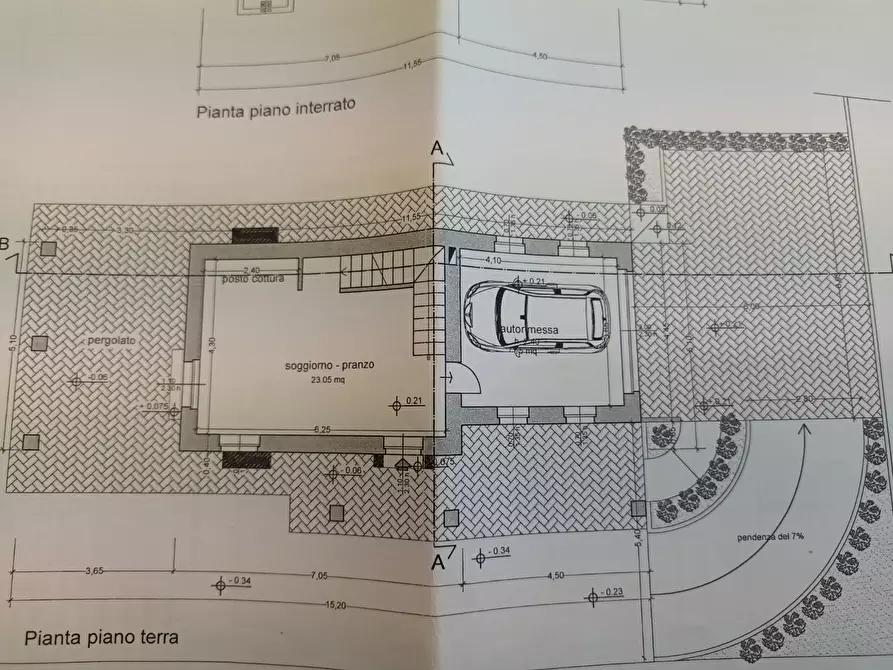 Immagine 22 di Terreno residenziale in vendita  a Lucca