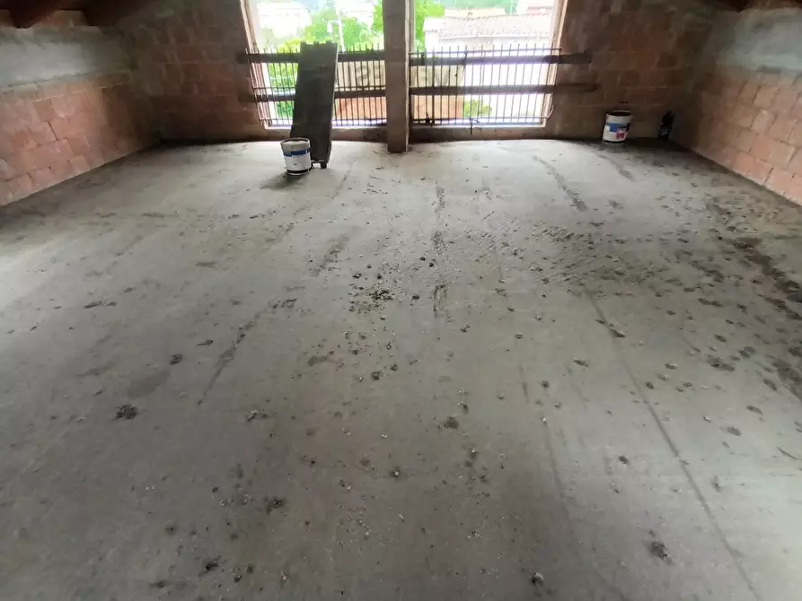 Immagine 23 di Villa in vendita  a Capannori