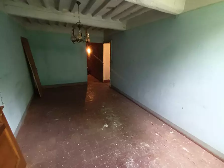 Immagine 30 di Terreno residenziale in vendita  a Capannori