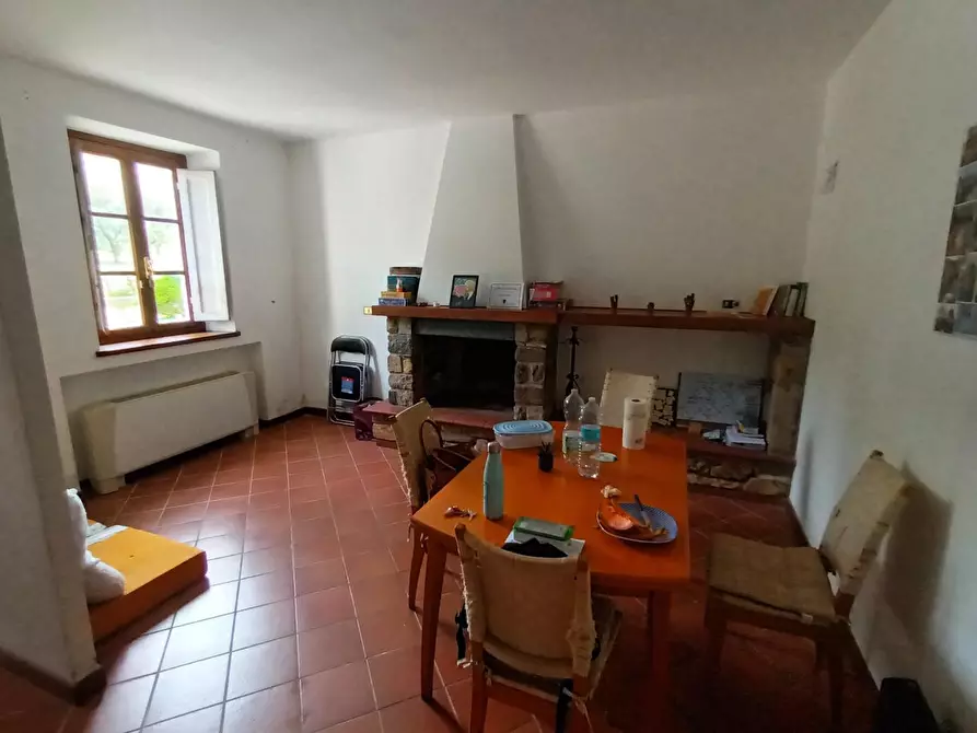 Immagine 21 di Terreno residenziale in vendita  a Capannori