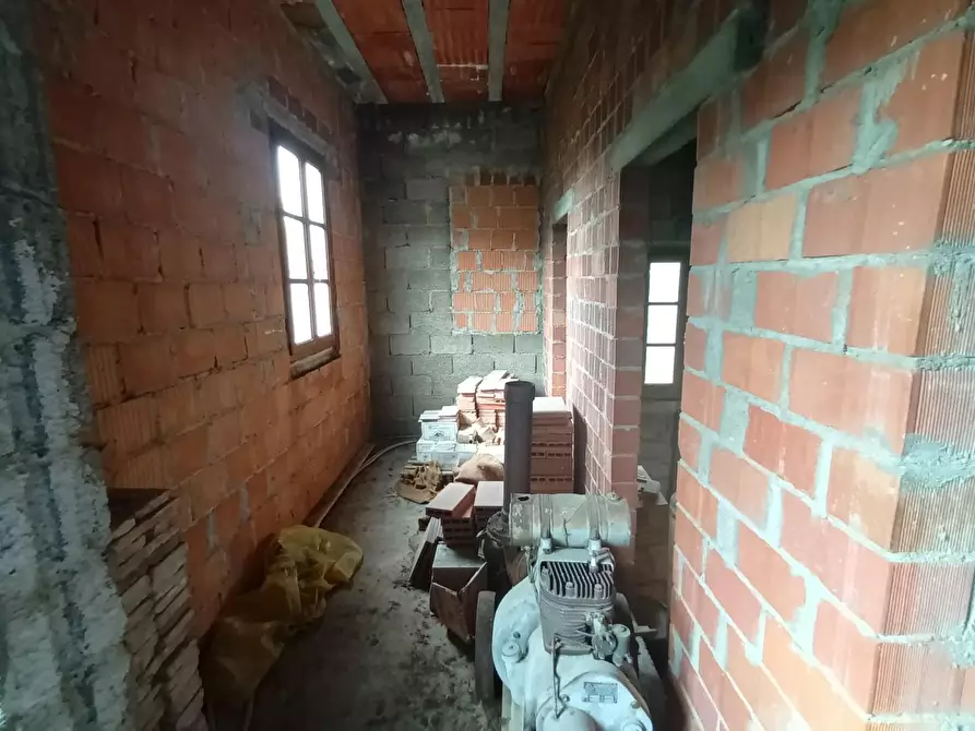 Immagine 38 di Terreno residenziale in vendita  a Capannori