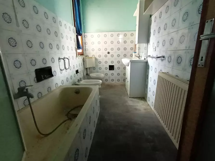 Immagine 7 di Terreno residenziale in vendita  a Porcari