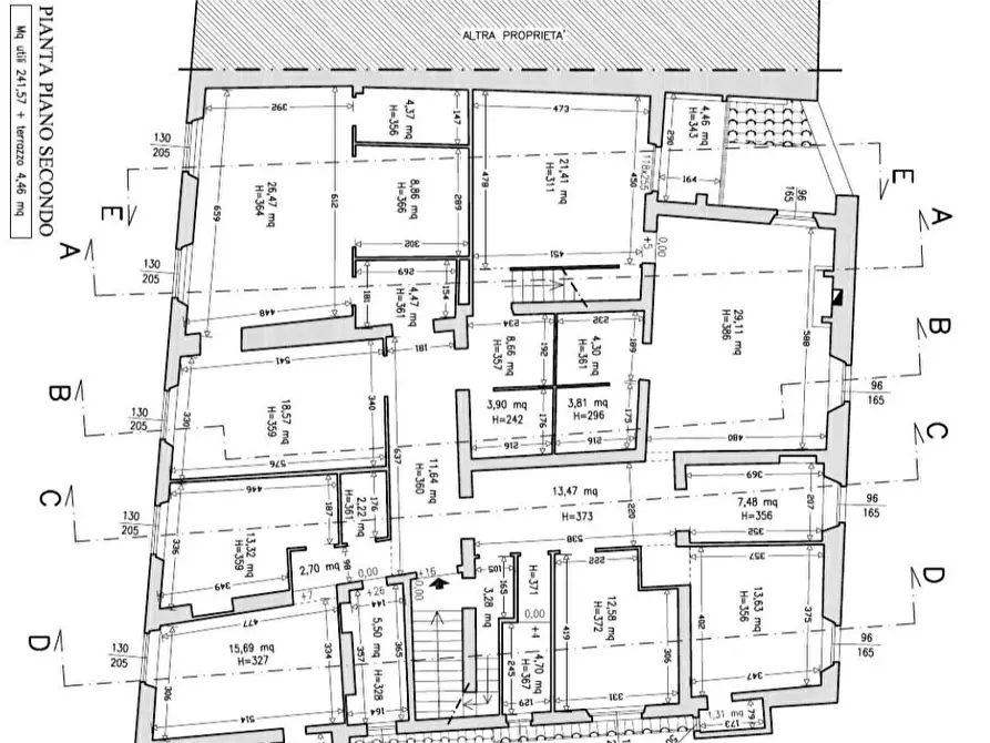 Immagine 6 di Terreno residenziale in vendita  a Lucca