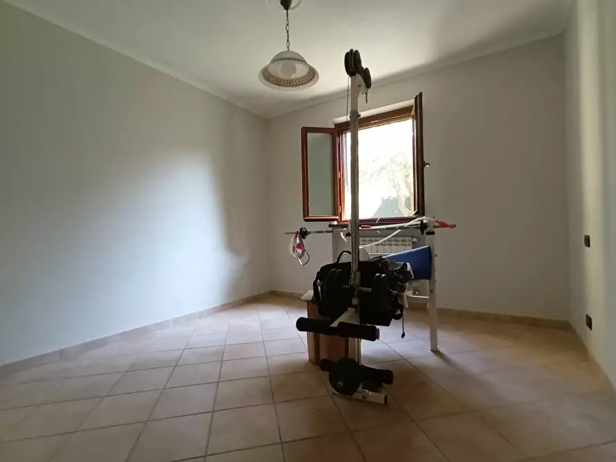 Immagine 25 di Villa in vendita  a Lucca