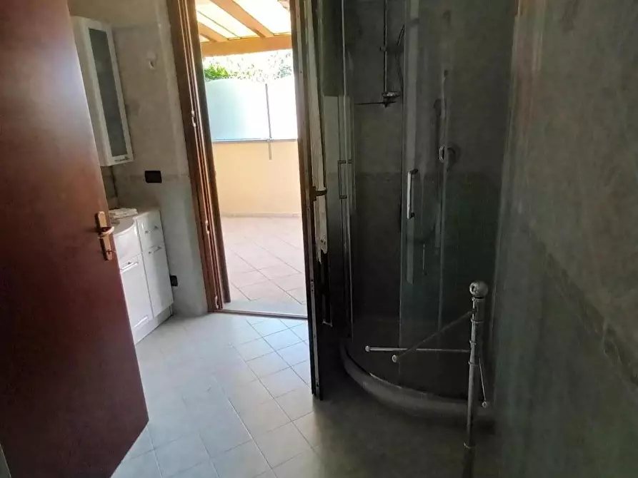 Immagine 15 di Villa in vendita  a Lucca