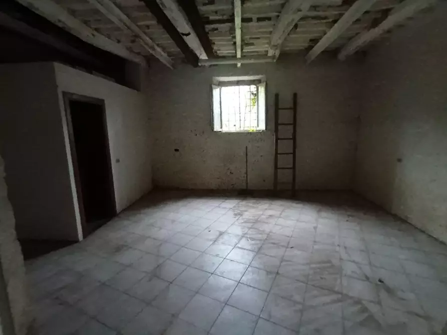 Immagine 29 di Casa semindipendente in vendita  a Pescaglia