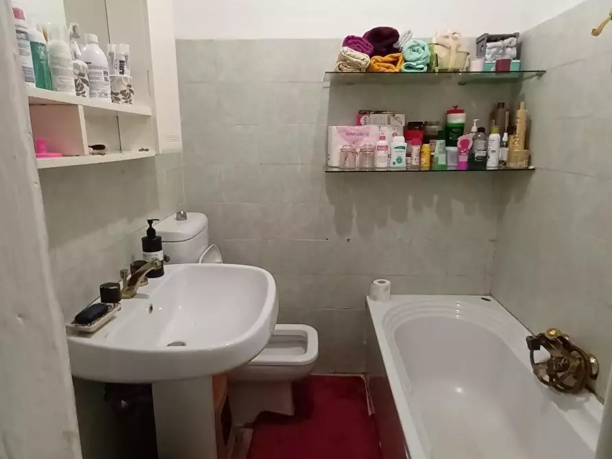 Immagine 23 di Terratetto in vendita  a Bagni Di Lucca