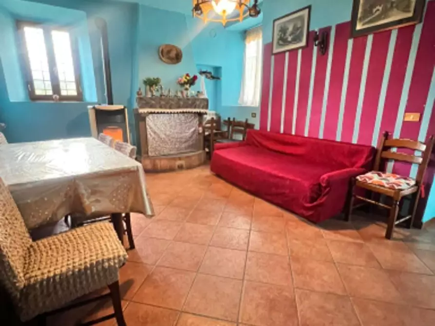 Immagine 40 di Terratetto in vendita  a Bagni Di Lucca