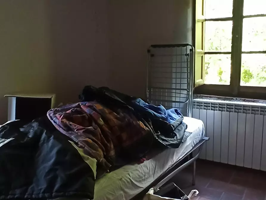 Immagine 32 di Porzione di casa in vendita  a Bagni Di Lucca