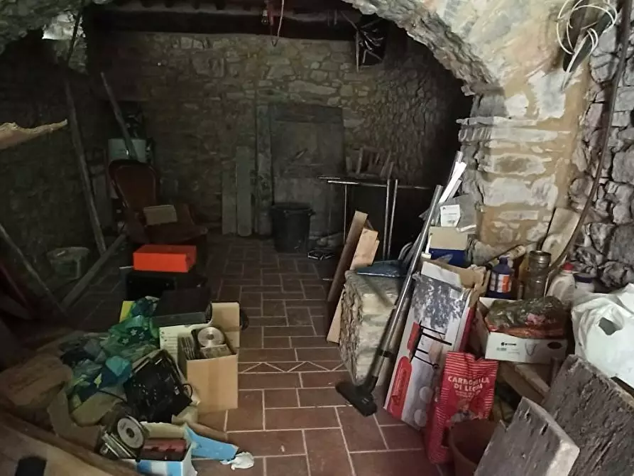 Immagine 6 di Porzione di casa in vendita  a Bagni Di Lucca