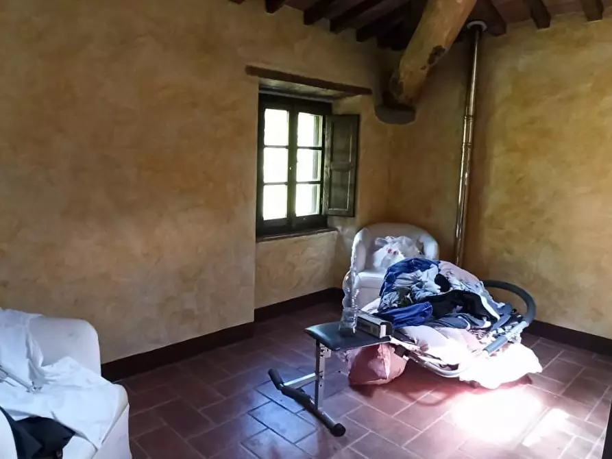 Immagine 42 di Porzione di casa in vendita  a Bagni Di Lucca