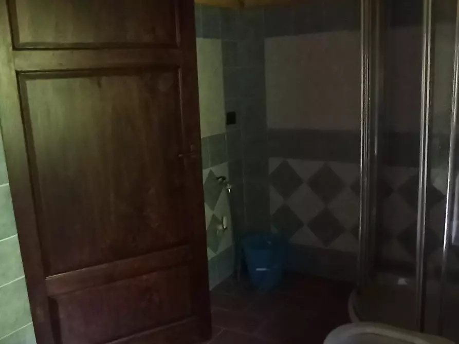 Immagine 24 di Porzione di casa in vendita  a Bagni Di Lucca