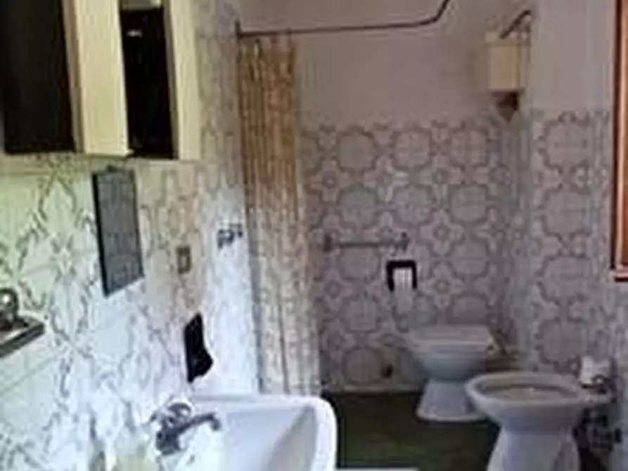 Immagine 17 di Casa colonica in vendita  a Coreglia Antelminelli