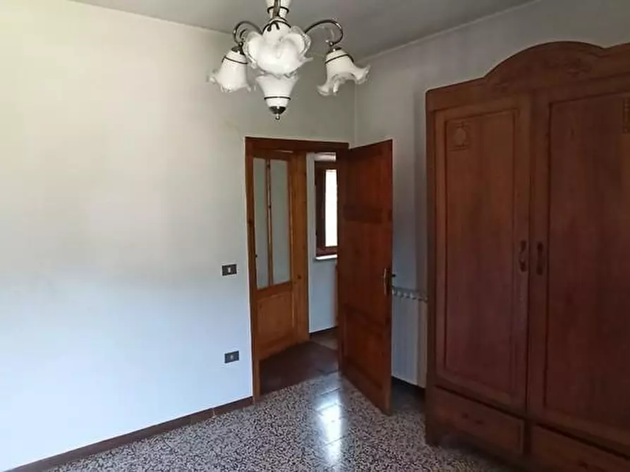 Immagine 18 di Casa colonica in vendita  a Coreglia Antelminelli