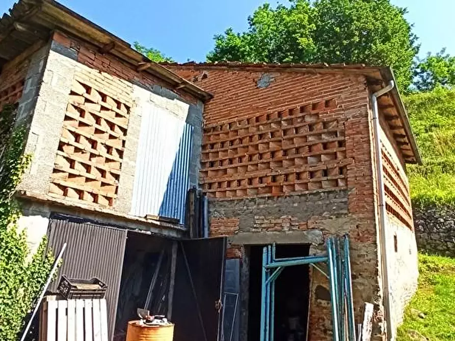 Immagine 72 di Casa colonica in vendita  a Coreglia Antelminelli