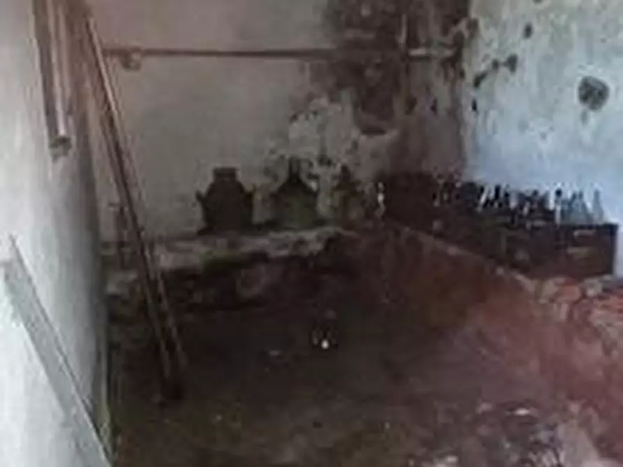 Immagine 16 di Casa colonica in vendita  a Coreglia Antelminelli