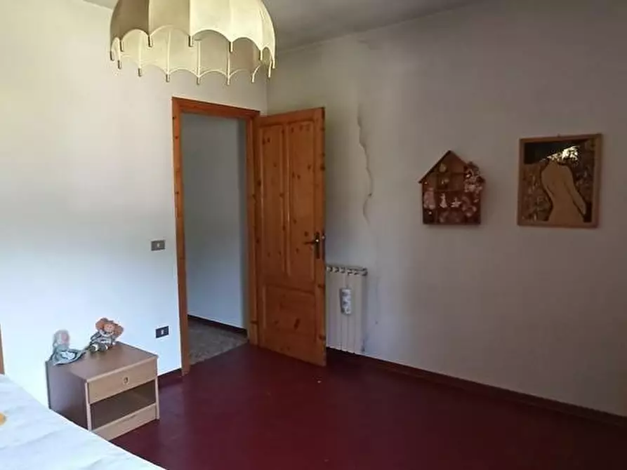 Immagine 39 di Casa colonica in vendita  a Coreglia Antelminelli