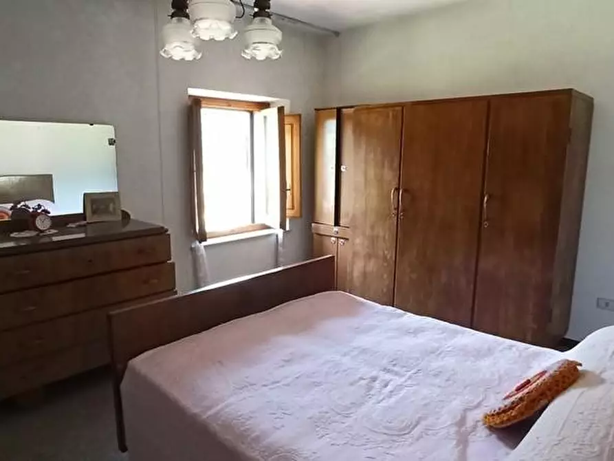 Immagine 30 di Casa colonica in vendita  a Coreglia Antelminelli