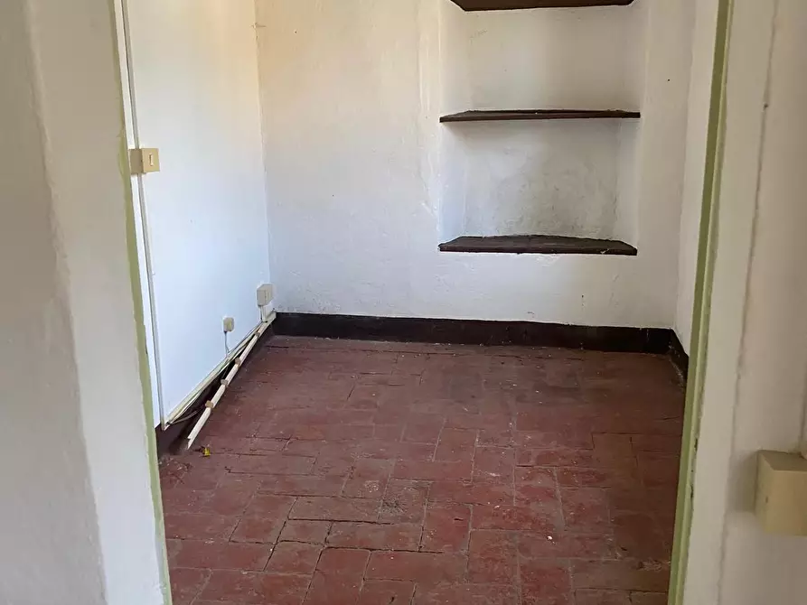 Immagine 9 di Porzione di casa in vendita  a Borgo A Mozzano