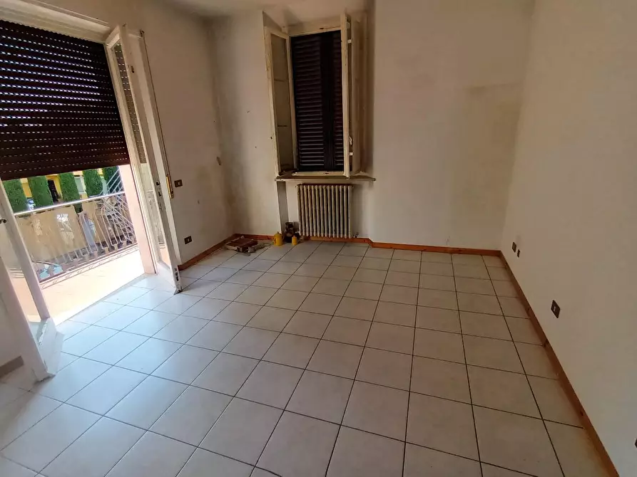 Immagine 25 di Appartamento in vendita  a Lucca