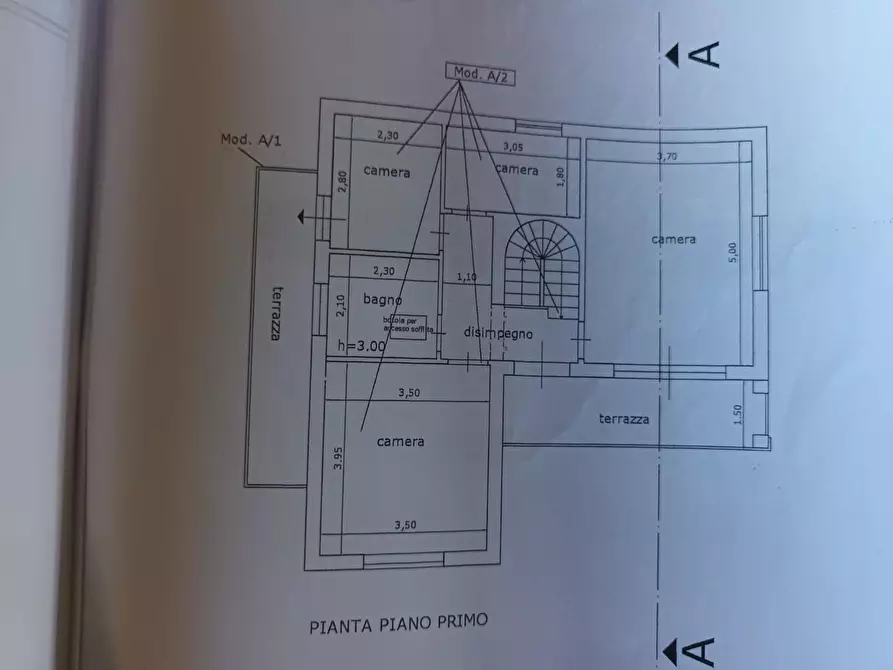 Immagine 17 di Villa in vendita  a Lucca