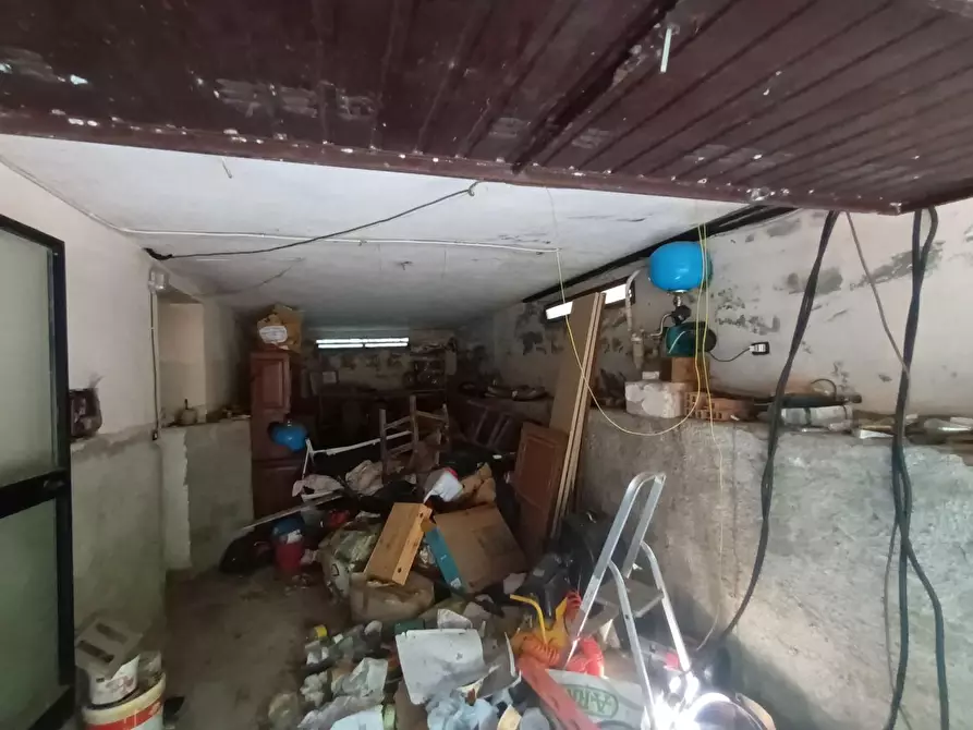 Immagine 20 di Villa in vendita  a Lucca