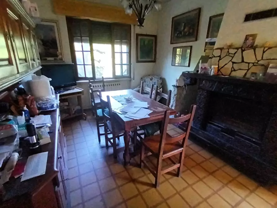 Immagine 15 di Villa in vendita  a Lucca