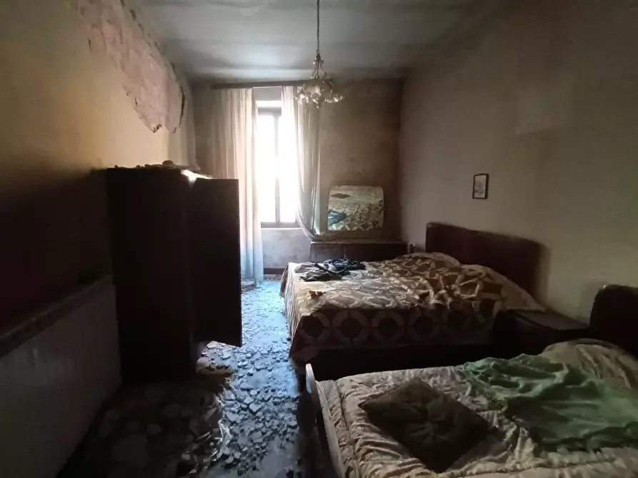 Immagine 30 di Appartamento in vendita  a Castelnuovo Di Garfagnana